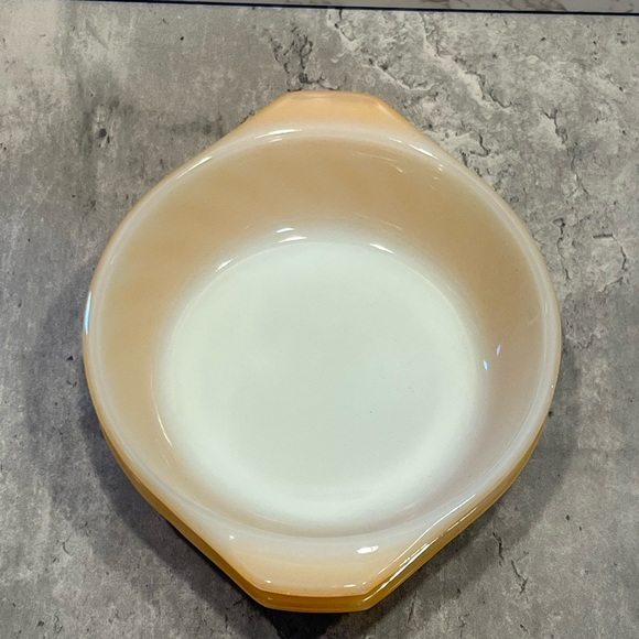 Anchor Hocking Fire King Peach Lustre Swirl Milk Glass Mini Casserole Dishes - Picture 4 of 16